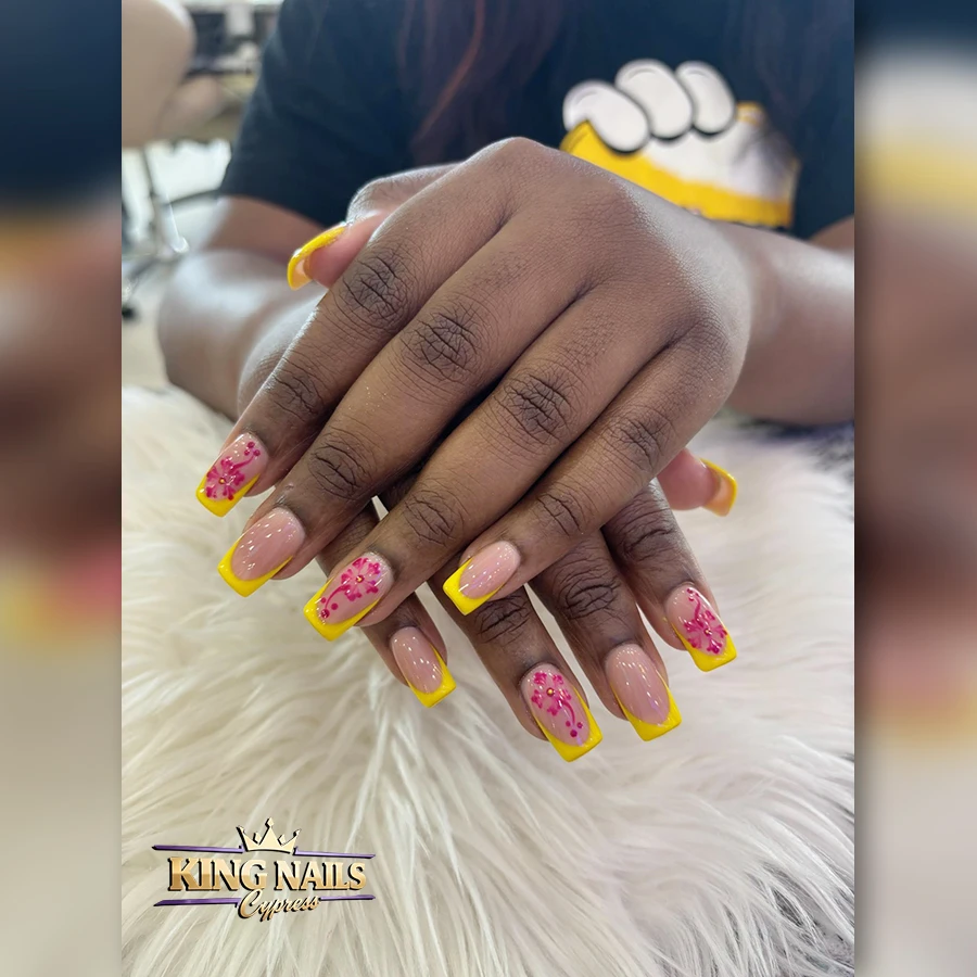 A Moment to Refresh Your Look_July 23